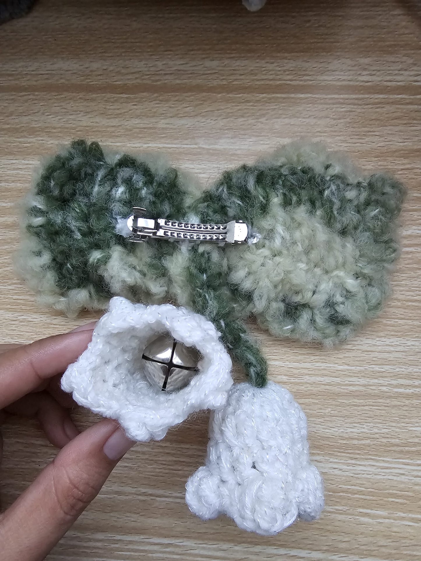 Lilly of the valley hair clip🎀