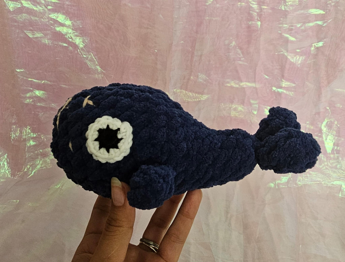 Wandering whale plush🐳